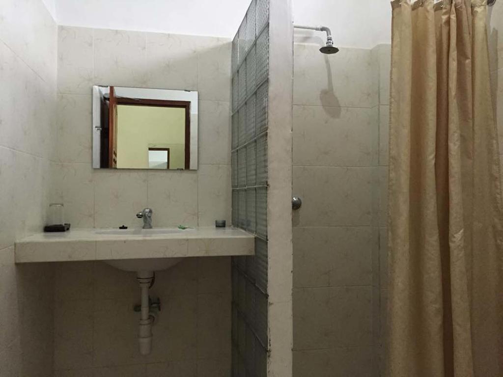 Villa Jaya Lovina Szoba fotó